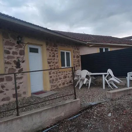Campagne * Cours (Rhone)